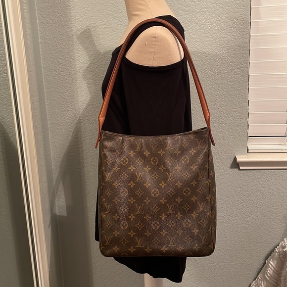 Louis Vuitton GM Looping bag - Picture 15 of 16